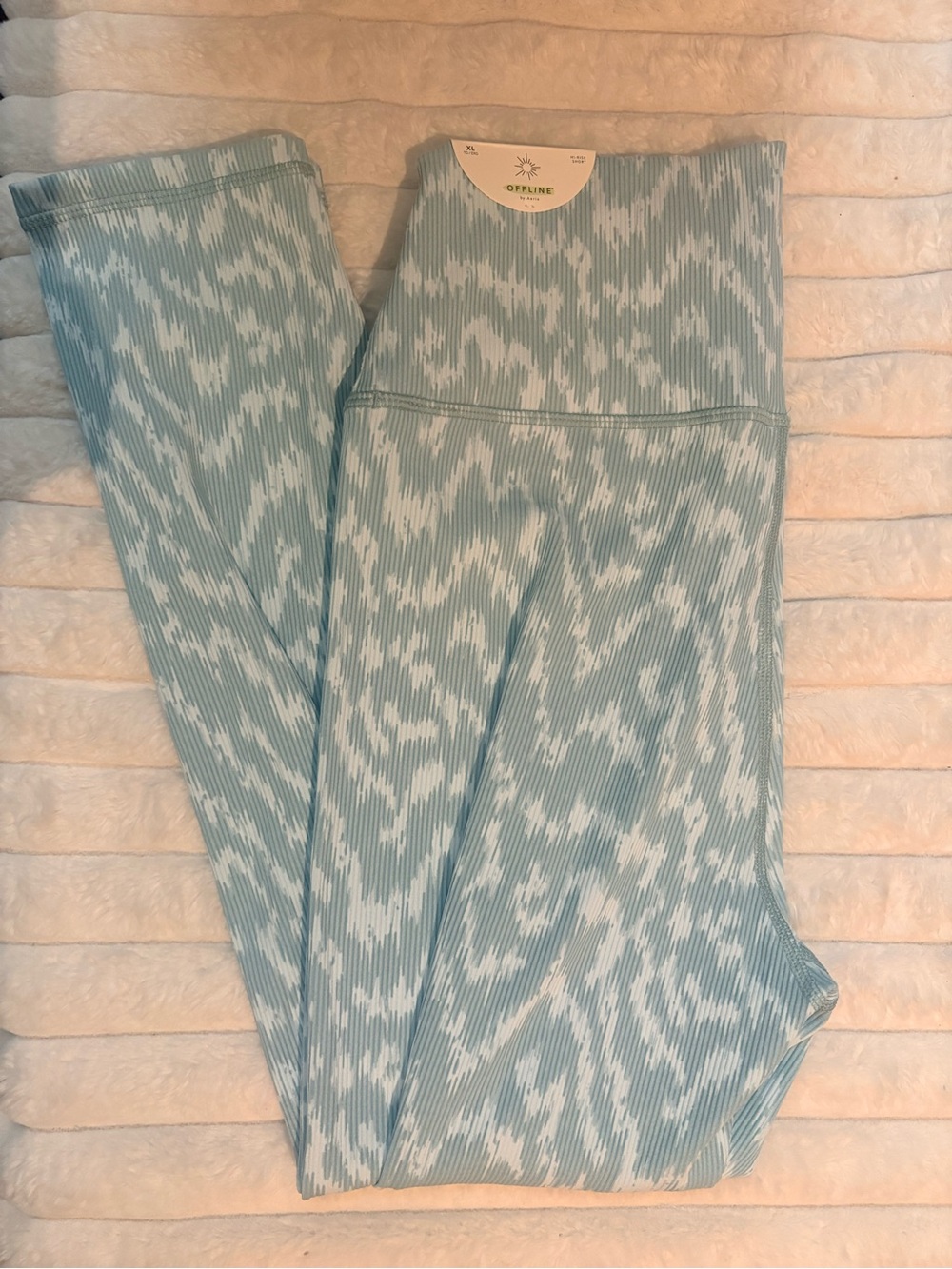 Aerie leggings Ikat blue size large.